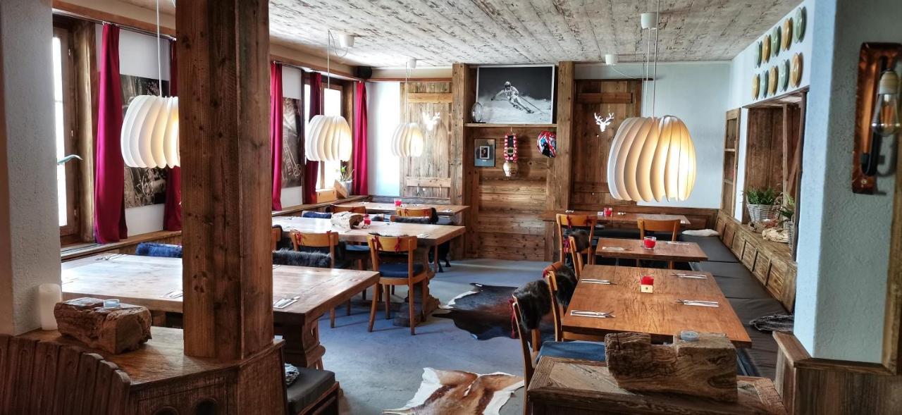 Hotel Bergidyll Andermatt Ngoại thất bức ảnh